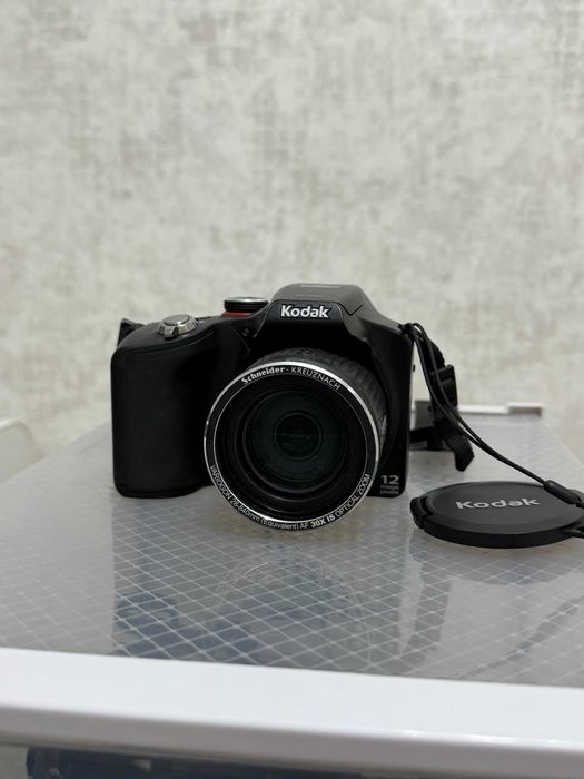 Kodak EasyShare Max Z990