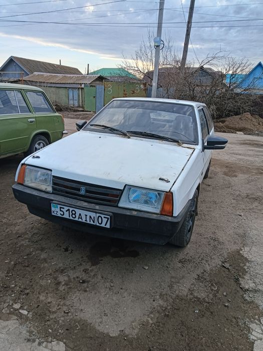 Продам машину ваз 2108