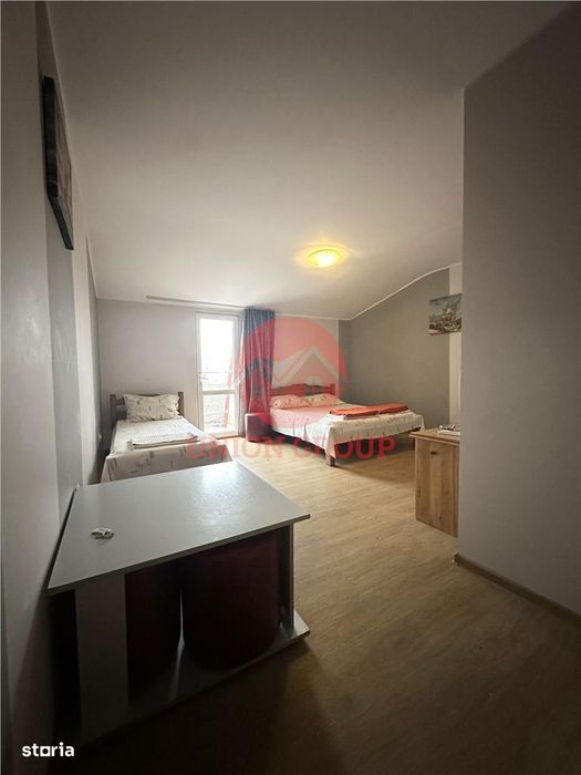 Pensiune 15 camere in a Doua Linie la Mare, zona Pescaria lui Matei