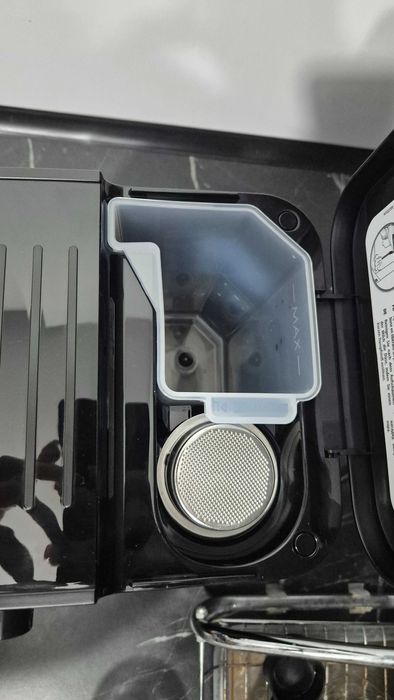 Кафемашина Delonghi EC230