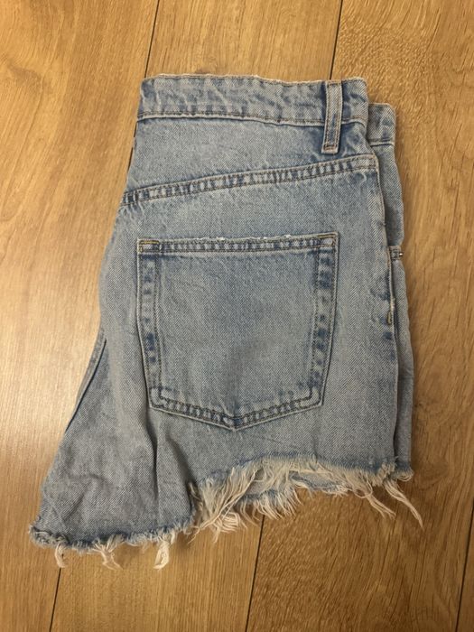 къси гащи от Zara