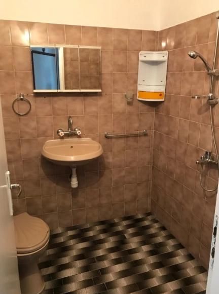 Дава се под наем Двустаен апартамент в Пловдив, Център - 72 кв.м за 382.5 € - Снимка #6