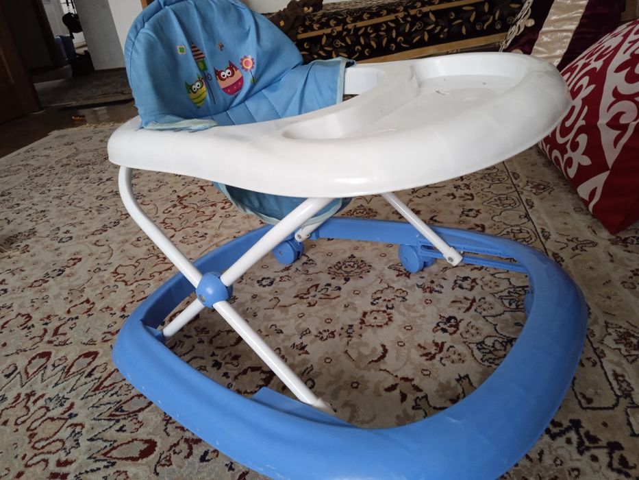 Продам ходунок в хорошем состоянии