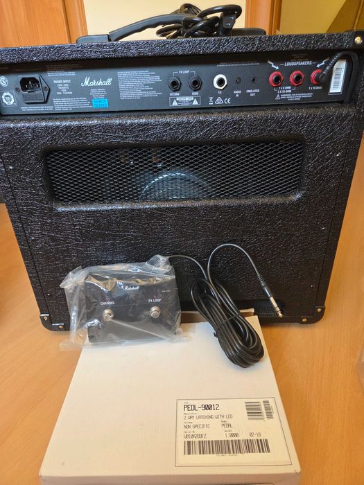 Лампов китарен усилвател Marshall DSL 20 комбо
