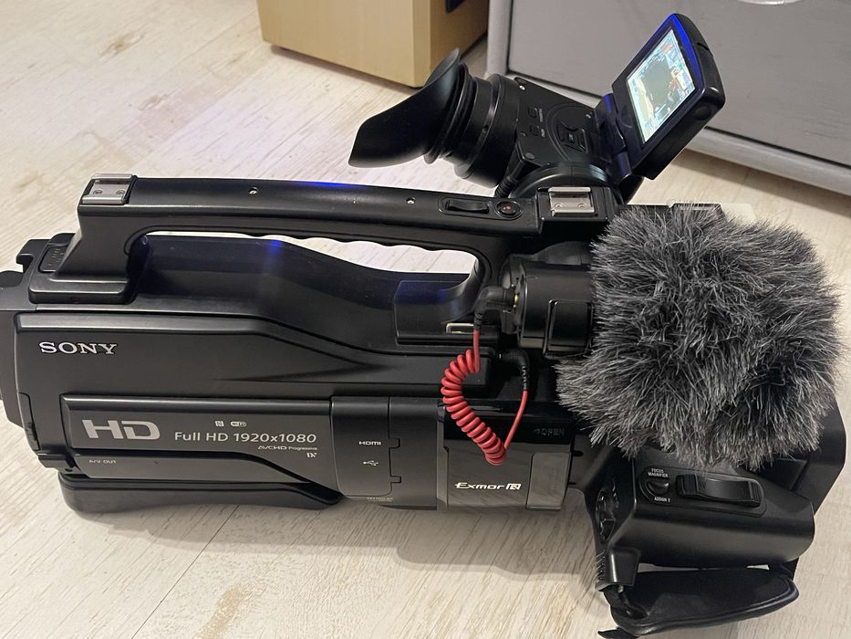 Sony HXR-MC2500 – Професионална HD камерa Продавам Sony HXR-MC250