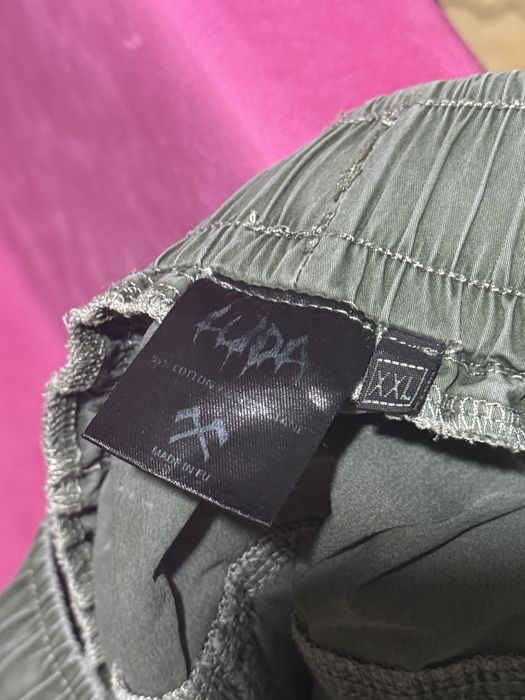 Продавам тениска и панталон на луда