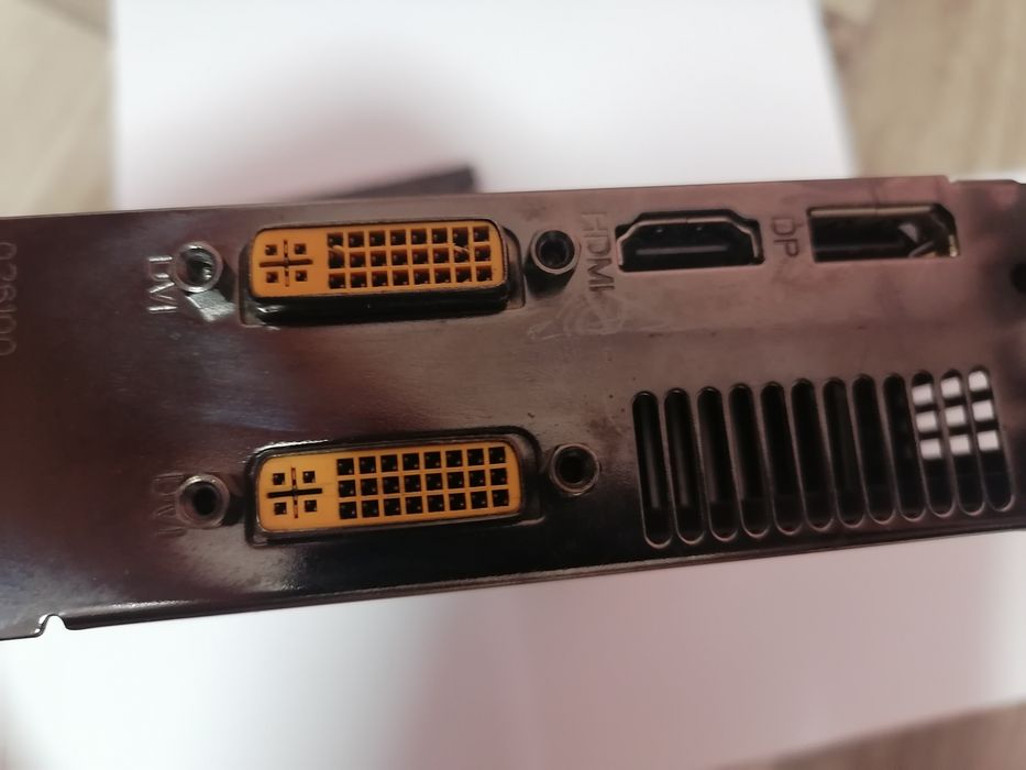 Продам видеокарты Gtx560 Turbo