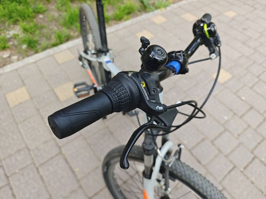 Велосипед Giant 24