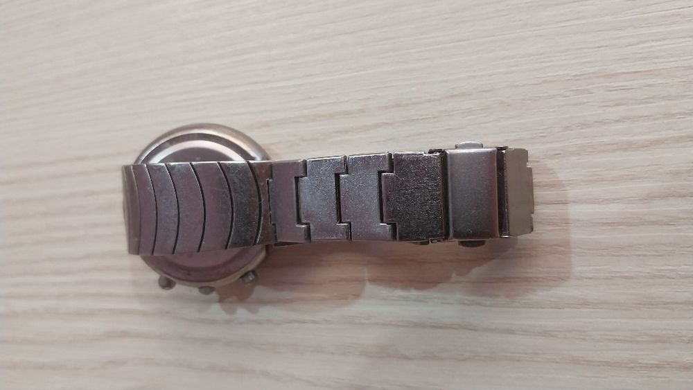 Ceasuri de mînă  Ben Sherman și un Roven