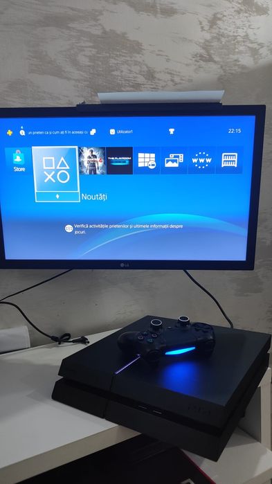 Playstation 4 ( Ps 4) + controller