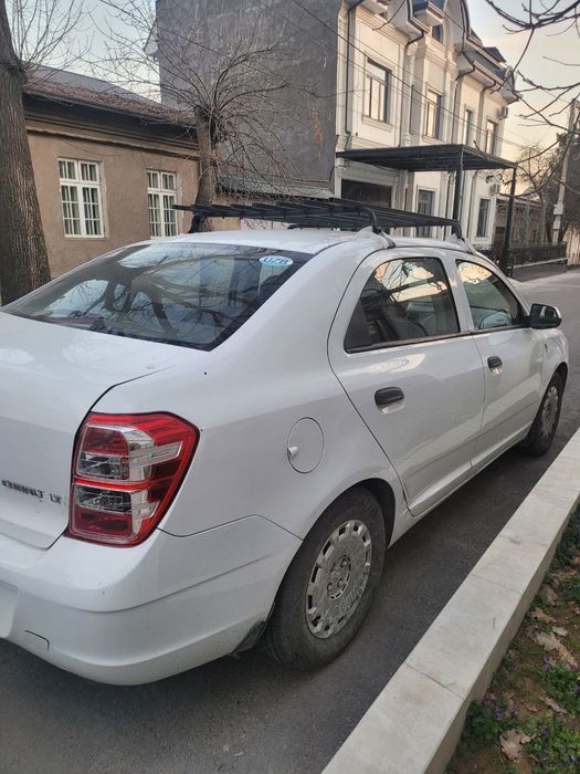 Кобалт мошина сотилади бир кул