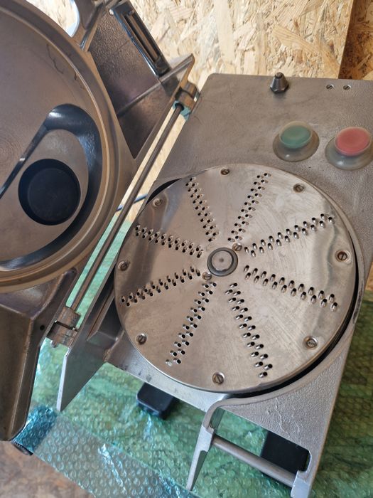 Feliator/ tocator profesional de legume/fructe Dito Sama Trs