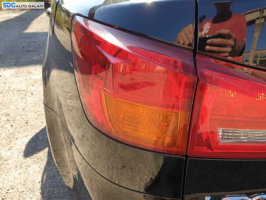 Stop Lampa Tripla Stanga de pe Aripa Caroserie Lexus XE20 IS IS220 2005 - 2013 [C0565]