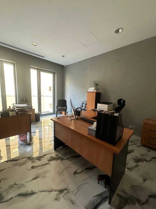 ЖК Mirabad Avenue офис 231кв аренда 3 комнат 3 балкона 3 санузла кухня