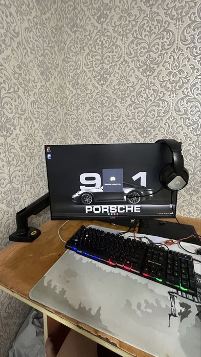 монитор 165 гц кронштейн бесп