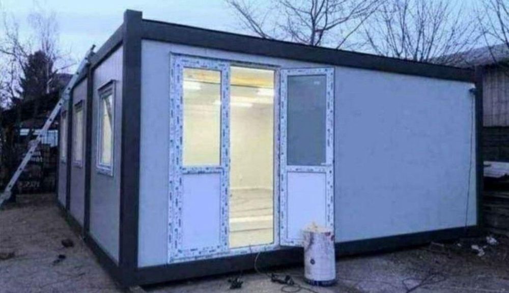 Vând containere standard