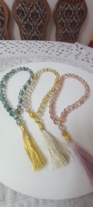 Rsin art smoladan yasalgan tasbehlar