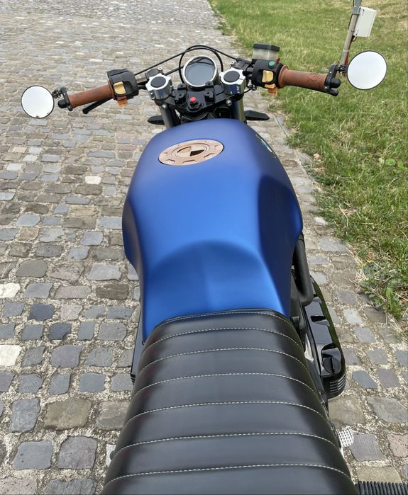 Cafe Racer BMW K75 - Visul albastru