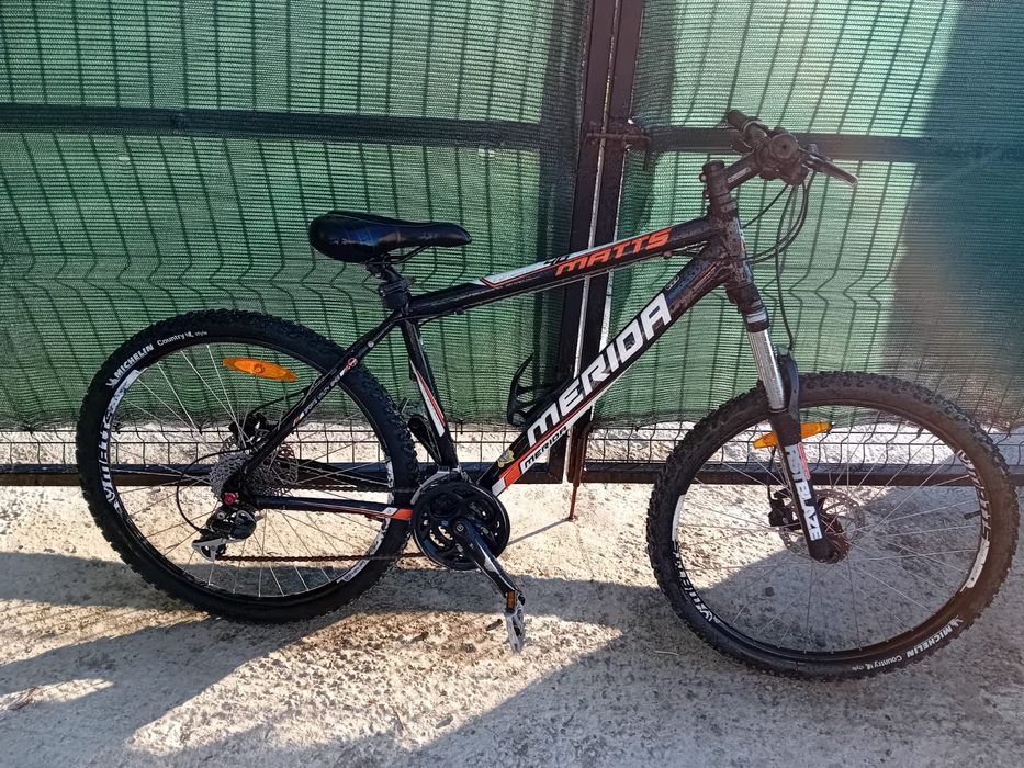 Vând bicicleta Merida Matts