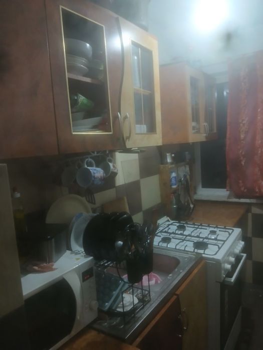 Închiriez apartament