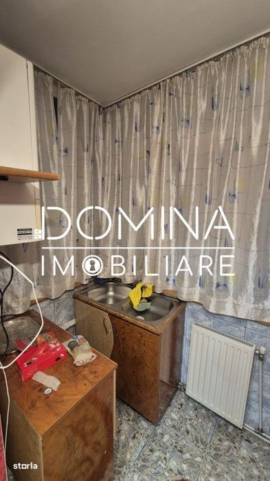Vanzare apartament 2 camere, str. 1 Decembrie 1918 - zona liceului Ped
