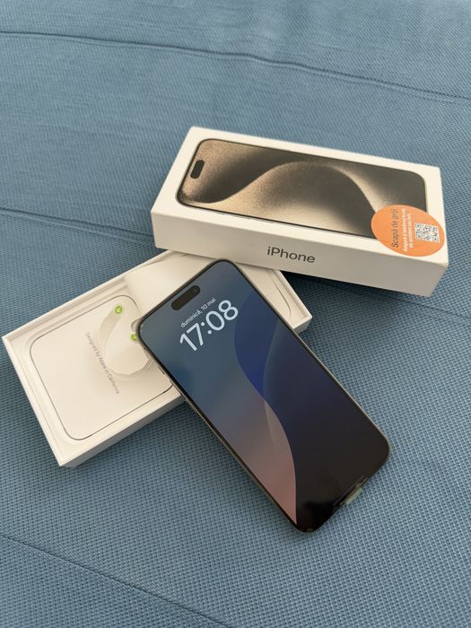 iPhone 15 Pro Max 100% baterie