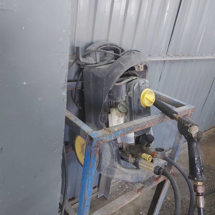 Продается аппарат для мойки автомобиль