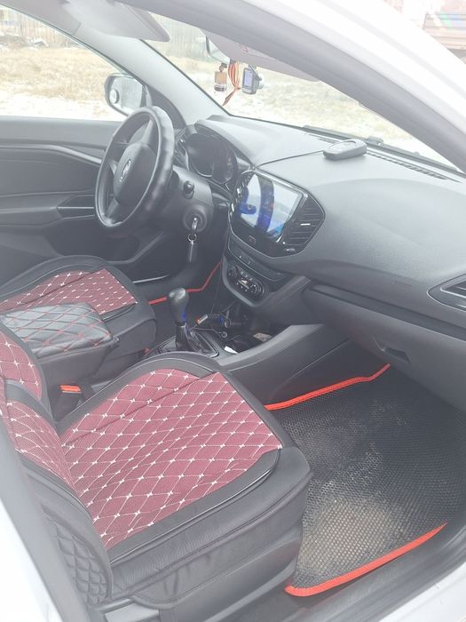 Продам ладу весту