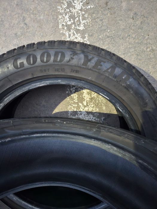 Vând cauciucuri iarna/vara