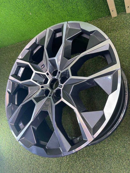 Jante BMW g07 lci față și spate r22 J 9,5 ; 10,5 stil 913m