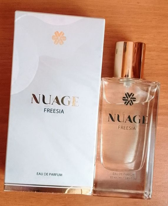 Новое старинное Nuage Freesia Jadore