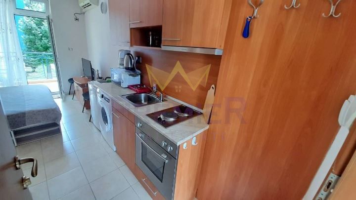 Продава се Едностаен апартамент в к.к. Слънчев бряг - 28 кв.м за 1390 €/кв.м - Снимка #2