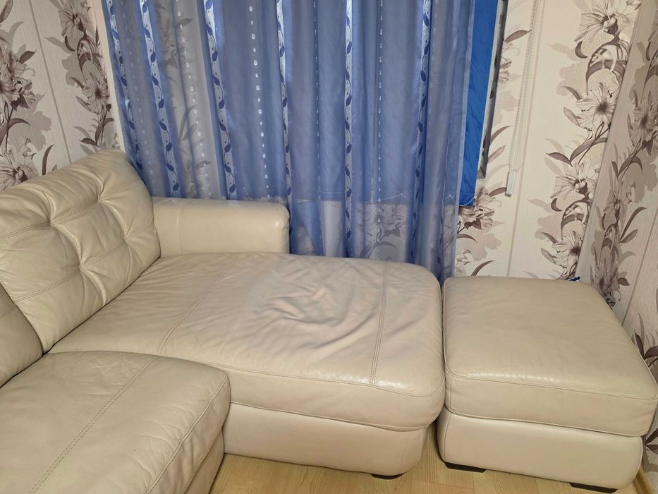 Coltar extensibil din piele naturală cu ladă