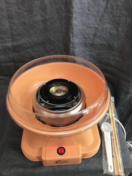 Уред за правене на памук Bestron Retro