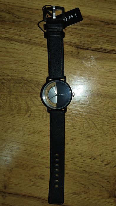 Подарок наручные часы