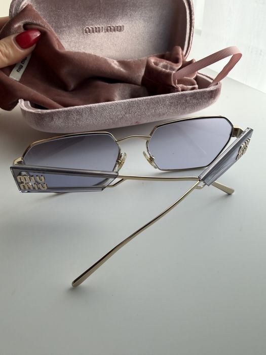 Miu Miu Слънчеви очила