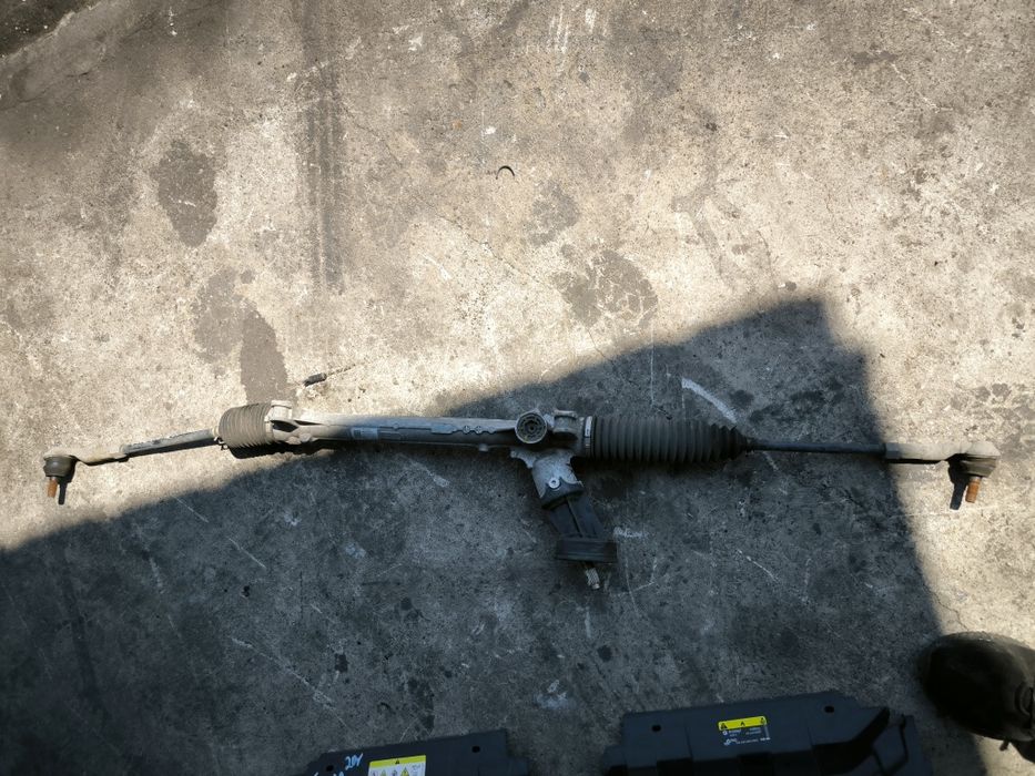 Кормилна рейка за Skoda Fabia III