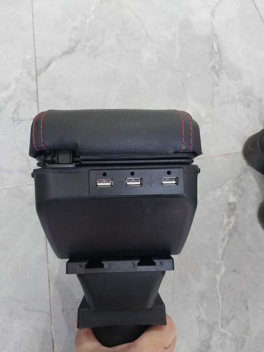 Продам подлокотник