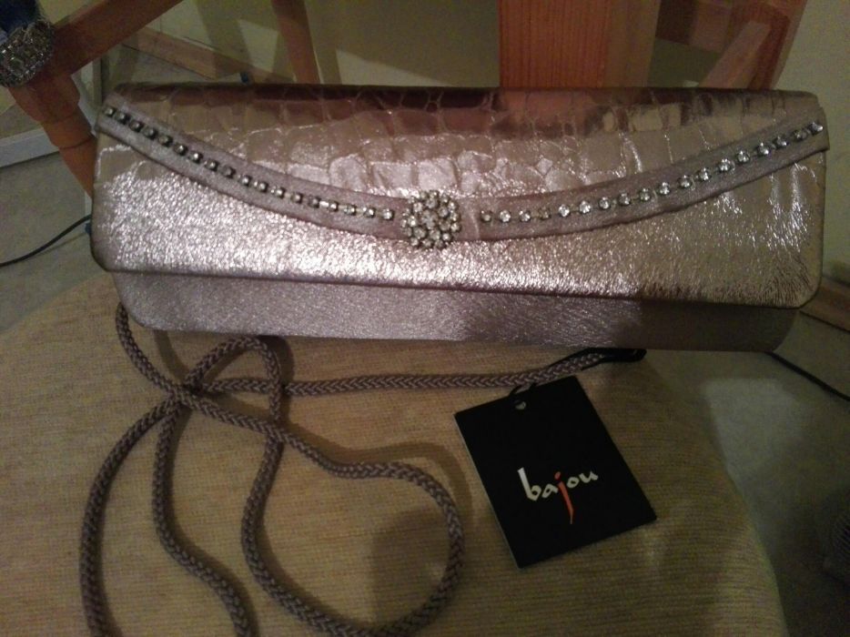 Бална златиста чанта клъч