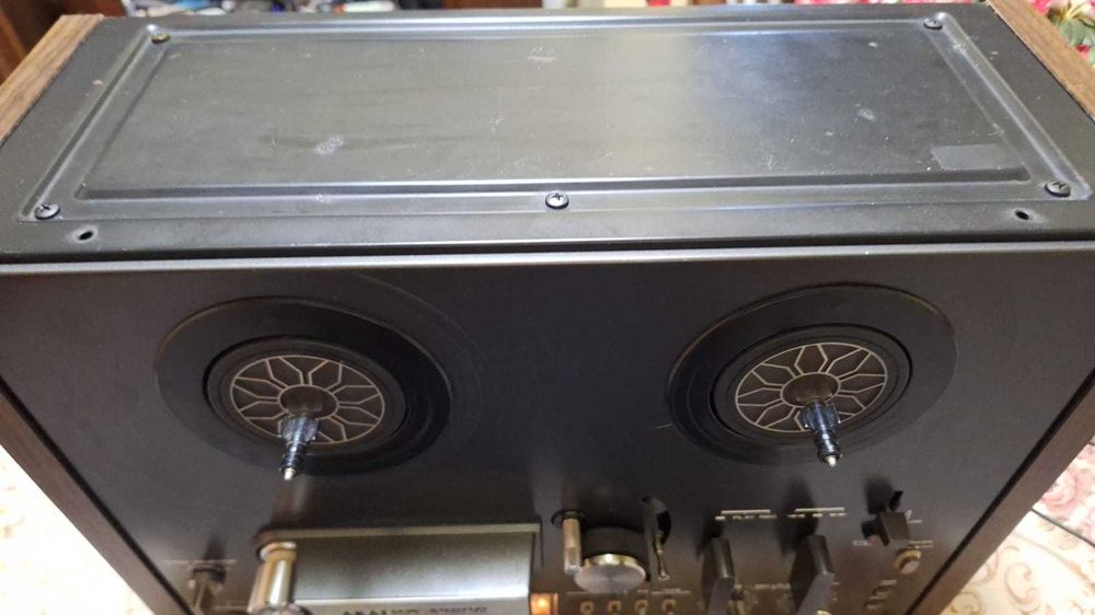 Magnetofon Akai GX-4000D Black edition.