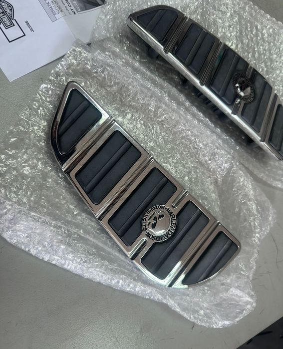 Нови задни платформи / стелки за Harley Davidson