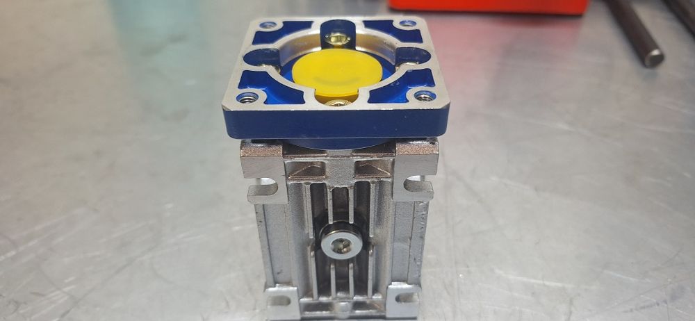 Редуктор 1:80 перфектен за чеверме