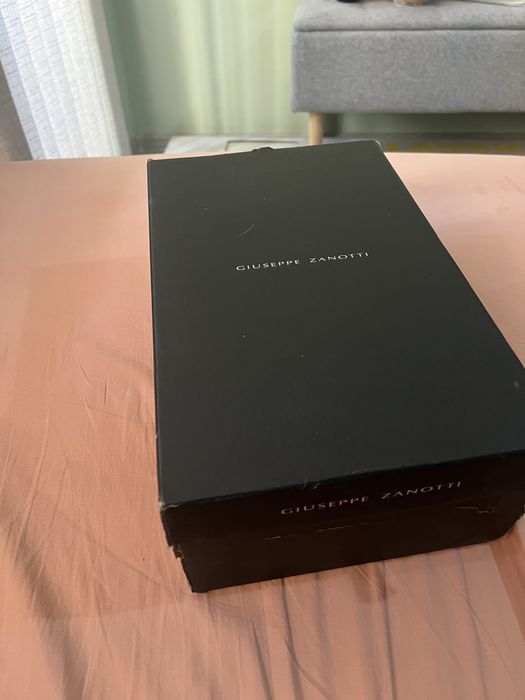 Обувки Giuseppe zanotti
