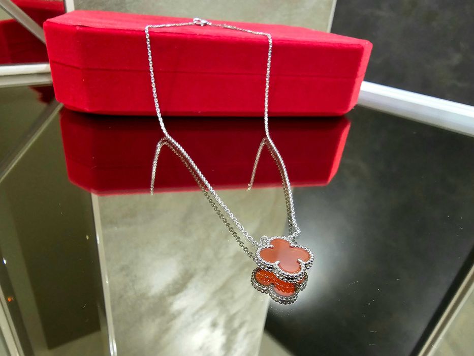 Van Cleef & Arpels VCA Silver Red 1 Motif Alhambra Clover Дамско Колие