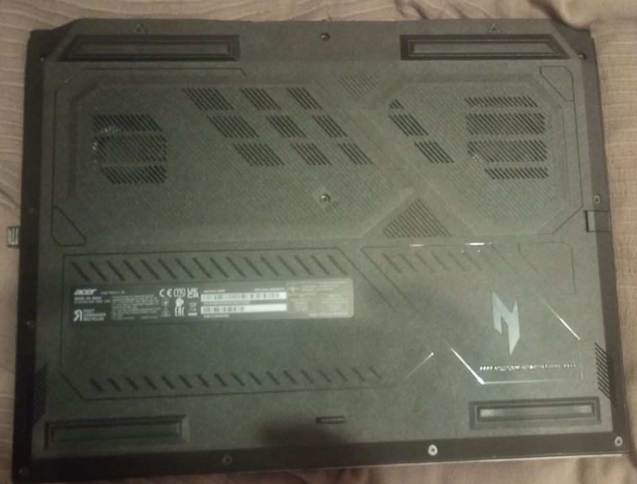 Laptop gaming Acer nitro v16
