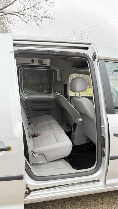 Vw caddy LIFE 1.9 TDI 5 locuri