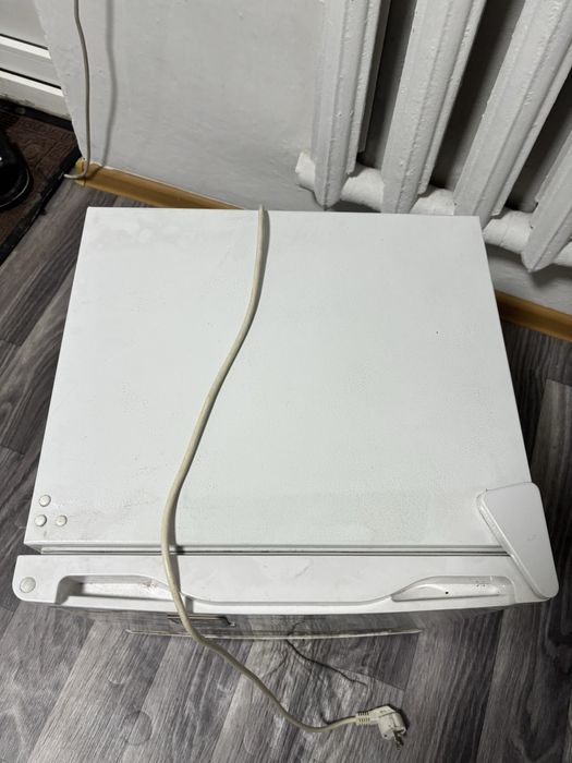 Продам мини холодильник