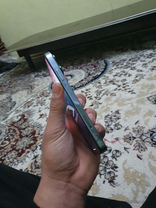 iPhone 13 pro korpusda xr