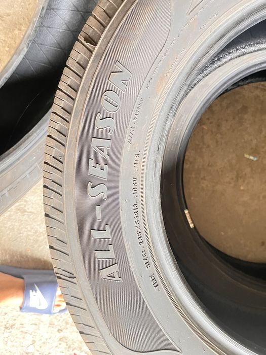 Продам резину  на паркетник р18