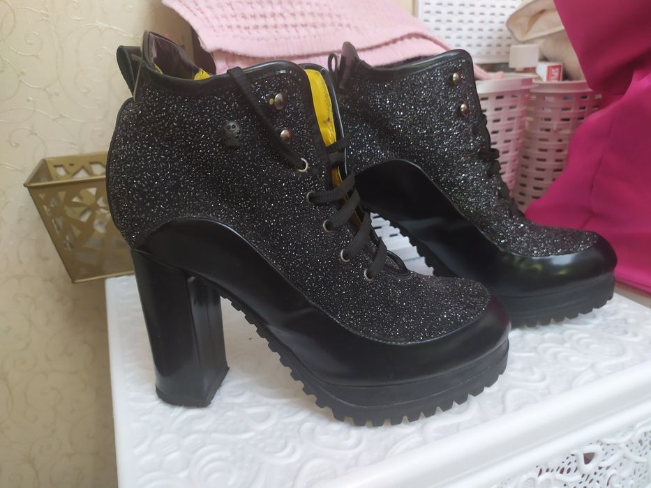 Брендовые обуви в отличном состоянии